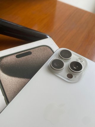 iPhone 15 Pro Max Blanco