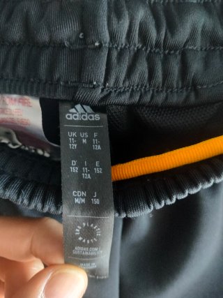 Pantalón corto Adidas Messi niño.