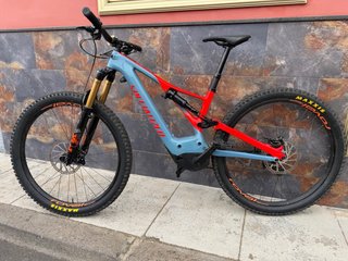 Bicicleta Specialized Turbo Levo Carbono Expert
