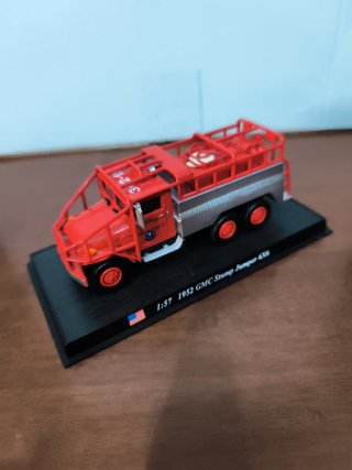 Modellino Camion Vigili del Fuoco 1:57