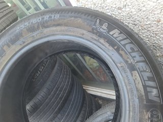 255 60 R18 112V Michelin - 1 neumático +90%
