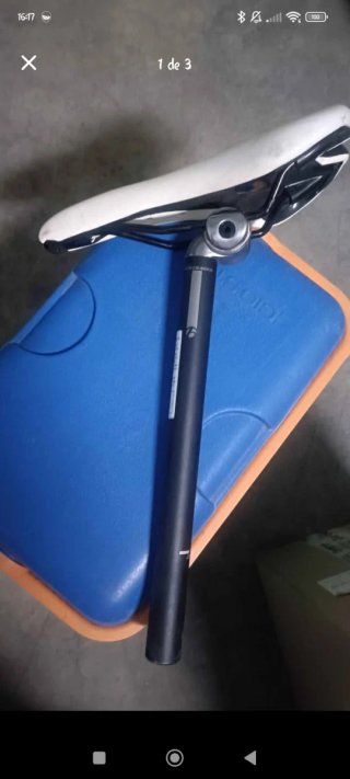 Sillín de bicicleta blanco bontrager y tija