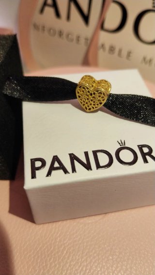 Charm Pandora Corazón Chapado Oro Amarillo