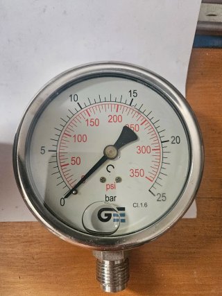 3 Manómetros Industriales (Temperatura y Presión)