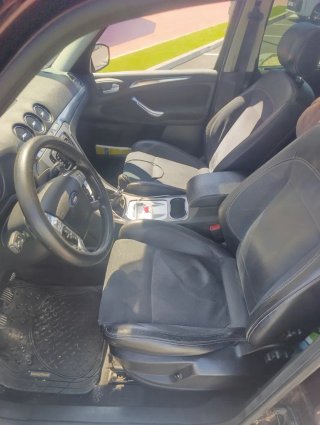 Ford Galaxy 2010