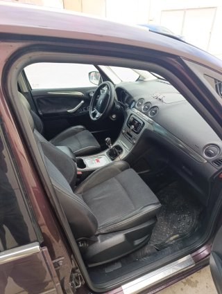 Ford Galaxy 2010