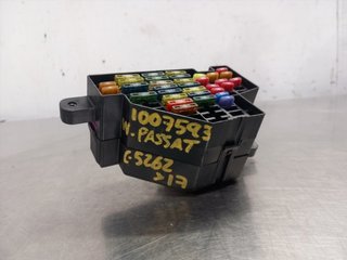 CAJA RELES / FUSIBLES VOLKSWAGEN PASSAT CC (357)