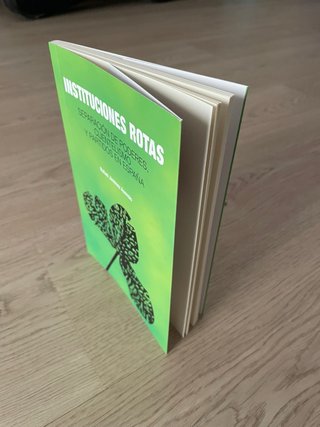 Instituciones rotas separación de poderes, clie...