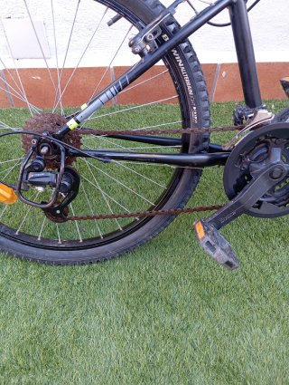 Bicicleta B'Twin Rockrider