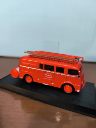Modellino Camion Vigili del Fuoco Berliet