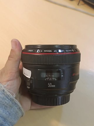 Canon EF 50mm f/1.2 L USM