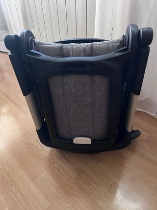 Bugaboo Ant rosa con reposapies. Apto cabina avion