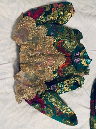 Traje de Fallera Brocado Verde y Dorado