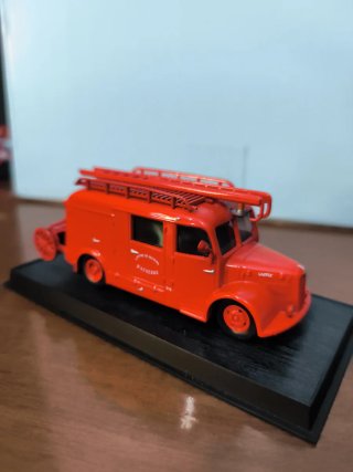 Modellino Camion Vigili del Fuoco 1:50