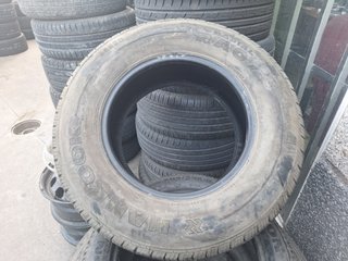 235 70 R16 104T Hankook - 1 neumático casi sin uso