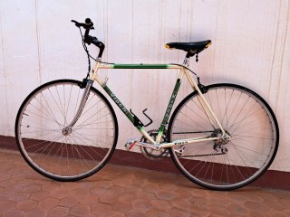 Bicicleta de carretera VIPCH