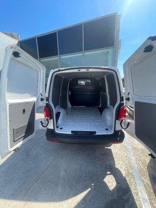 *OFERTA KM* Volkswagen Transporter T6 2021