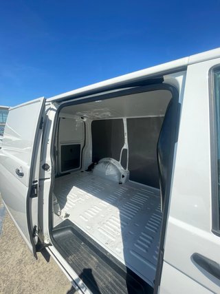 *OFERTA KM* Volkswagen Transporter T6 2021