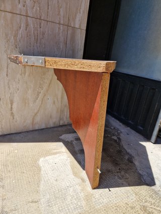 Peana de pared madera. esquinera