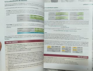 Libro de lengua castellana y literatura 2°