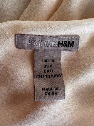 Blusa de gasa rosa , con tirantes ideal para veran