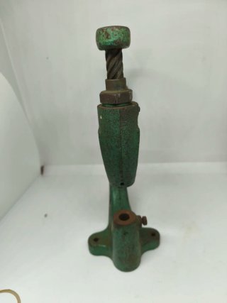 Torchietto per bottoni