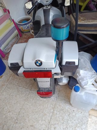 Moto a batería BMW para niños
