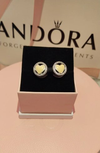 Charm Pandora Hermoso corazón de amor