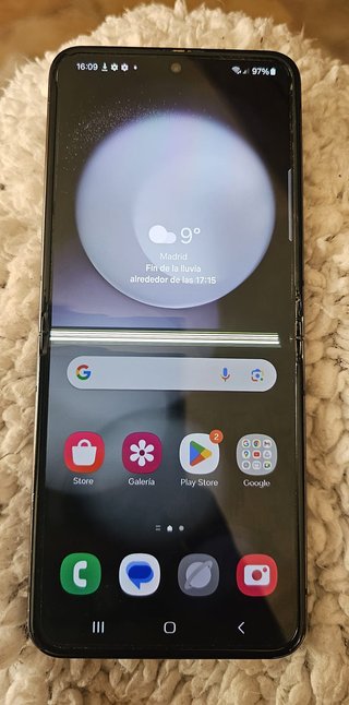 Samsung Galaxy Z Flip5