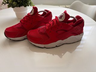 Nike Air Huarache Talla 41 Rojas