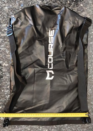 MOCHILA IMPERMEABLE "COURSE". A ESTRENAR