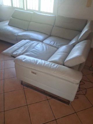 Sofá modular beige y multicolor