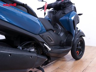 YAMAHA TRICITY 300