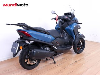 YAMAHA TRICITY 300