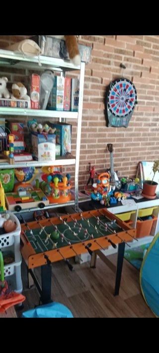 Futbolín grande para niños