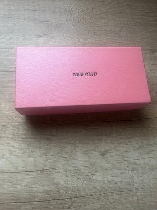 Gafas de sol miu miu negras