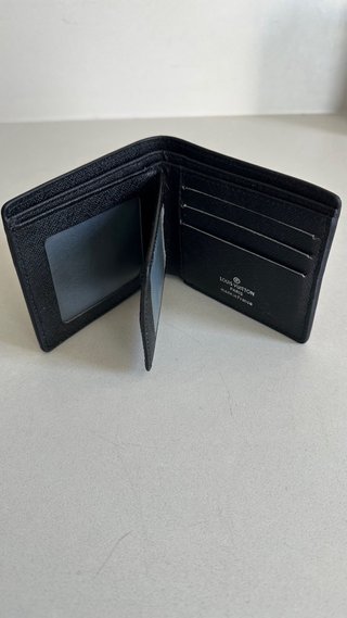 Billetera Louis Vuitton Negra Flores