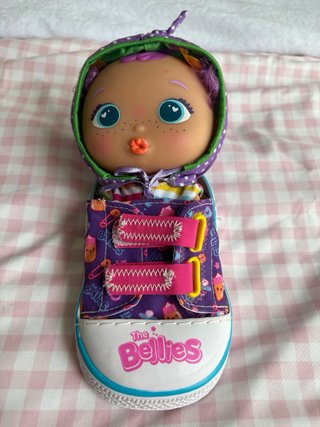 Muñeca Bellie con accesorios