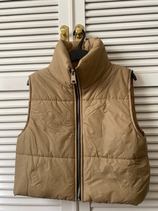 Chaleco acolchado beige