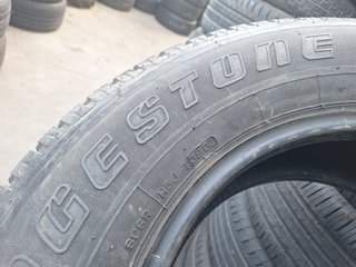 235 70 R16 105H Bridgestone - 1 neumático sin uso