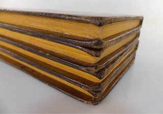 Libro antiguo primera edición completo
