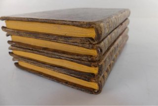 Libro antiguo primera edición completo