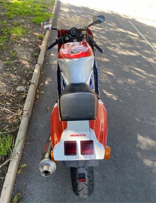HONDA VFR400 NC30