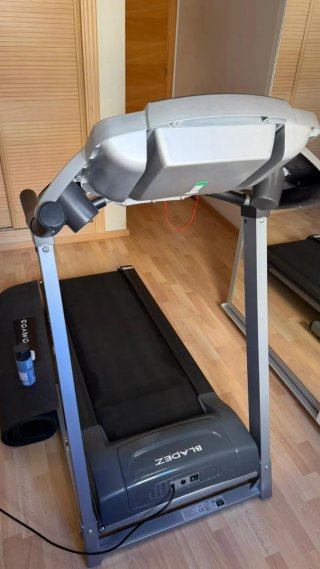 Cinta de correr Bladez Fitness TR101i