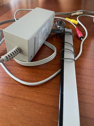 Nintendo Wii Console + Controller