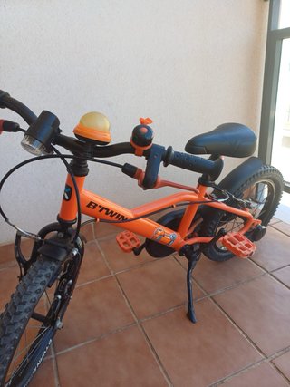 Bici infantil 16 Btwin + accesorios