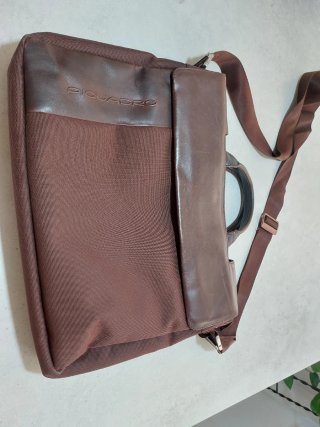 Maletín Piquadro Piel Marrón