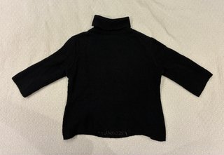 Jersey vintage cuello vuelto negro y marrón