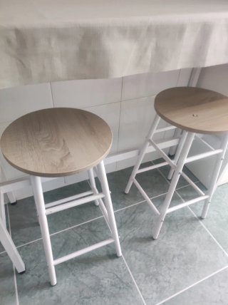 2 Taburetes