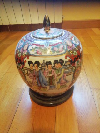 Jarrón de cerámica japonés multicolor